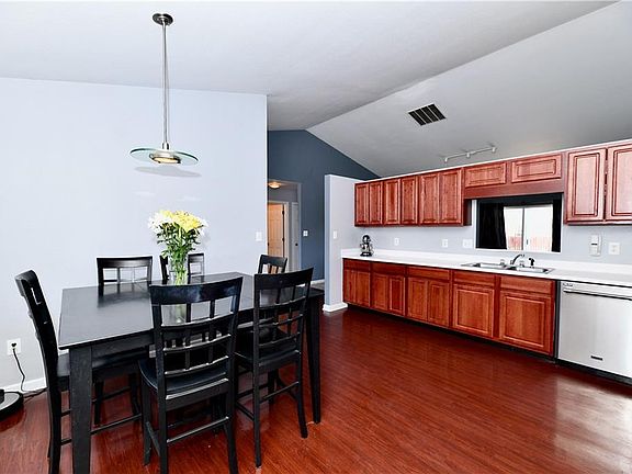 5th image of 7421 Glenwick Blvd