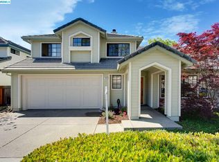 108 Lawrence Rd, Alameda, CA 94502