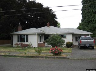 209 E Pine St, Lebanon, OR 97355
