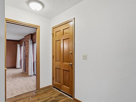 4th image of 7704 NW 30th St