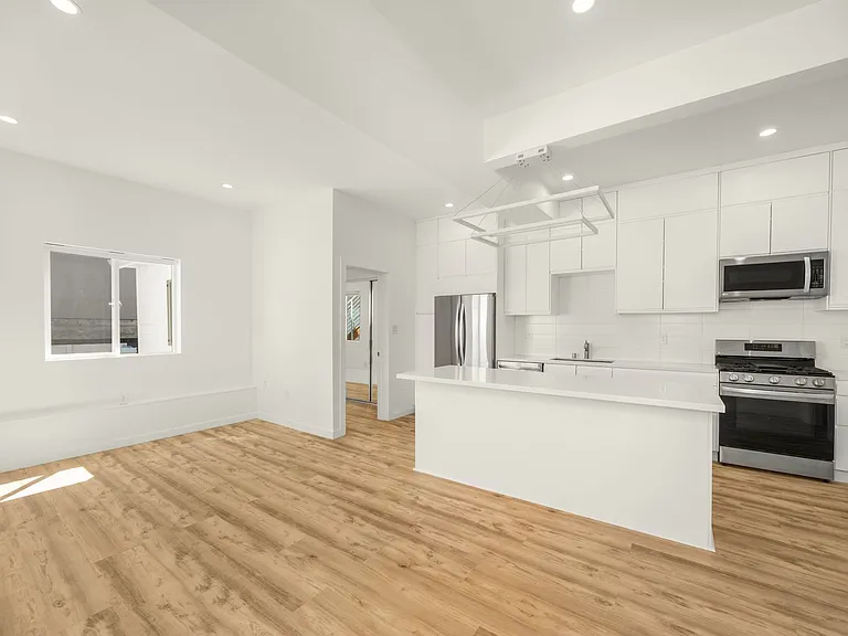 3049-3051 Clement St #1356RC — Photo 1
