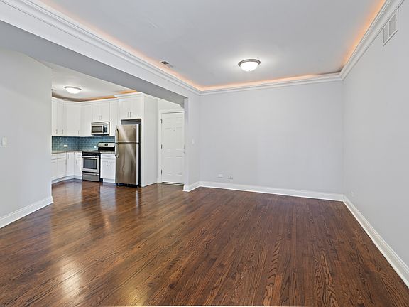 3rd image of 15 N Vail Ave #207D