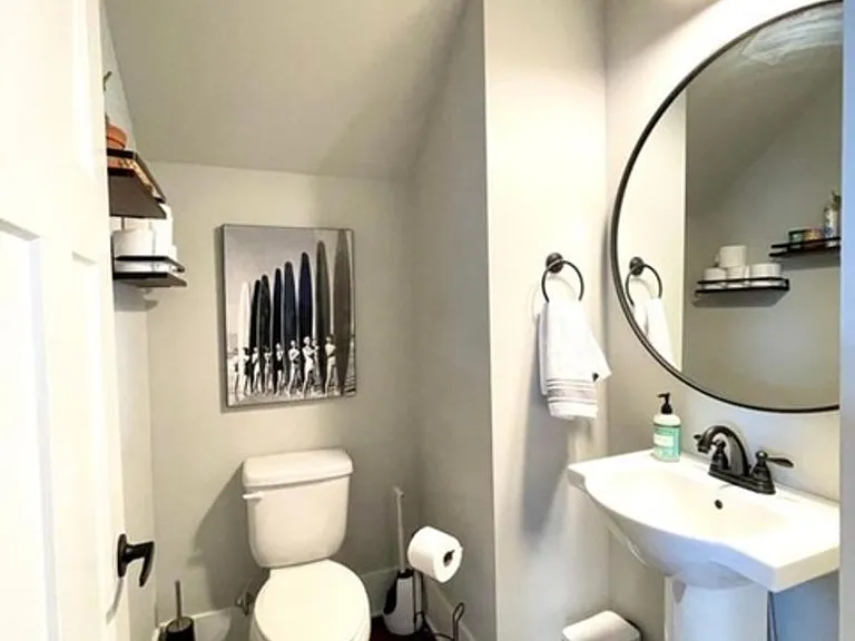 2308A Scott Ave — Photo 17