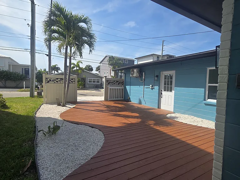 14906 N Bayshore Dr #2 — Photo 17