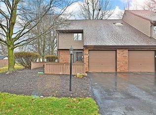 4472 Willow Creek Dr SE, Warren, OH