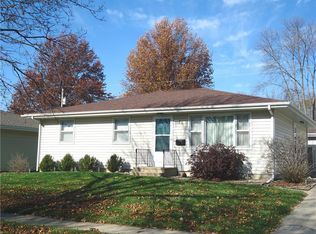 2920 26th Ave, Marion, IA 52302