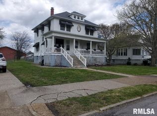 422 28th St, Cairo, IL 62914