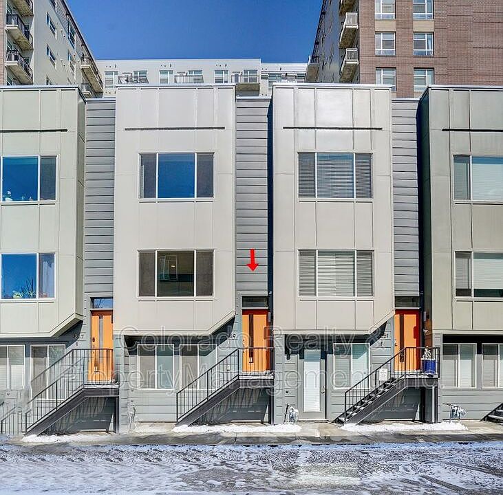 1st image of 2249 Glenarm Pl