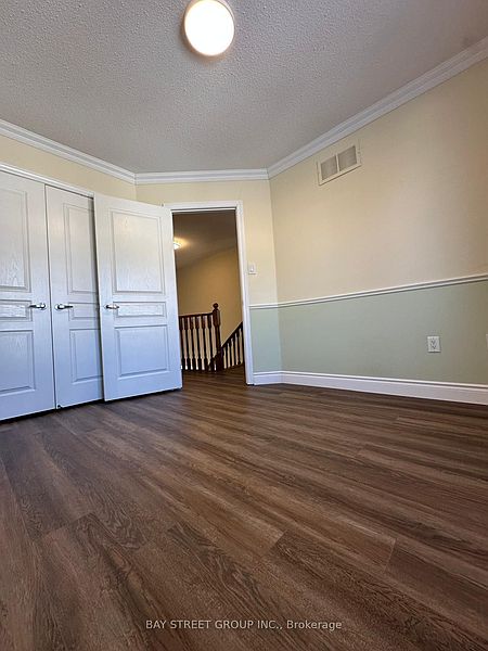 Richmond Hill Townhouse for rent - 4 Bedrooms — photo 16