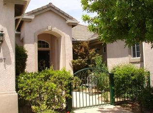 687 Richmond Ave, Clovis, CA 93619