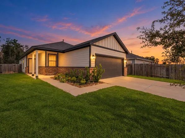 16493 Moss Ln, Porter, TX 77365