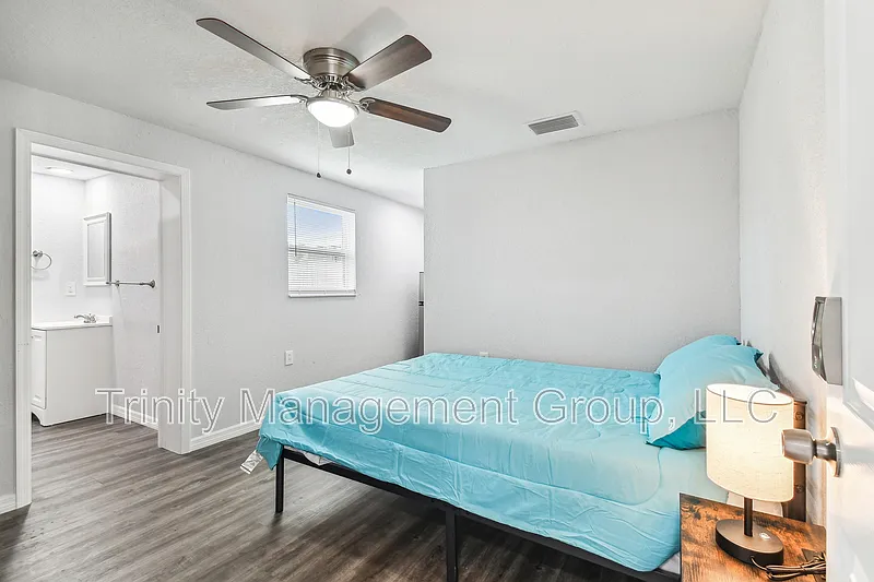 10033 Brunswick Ln #2