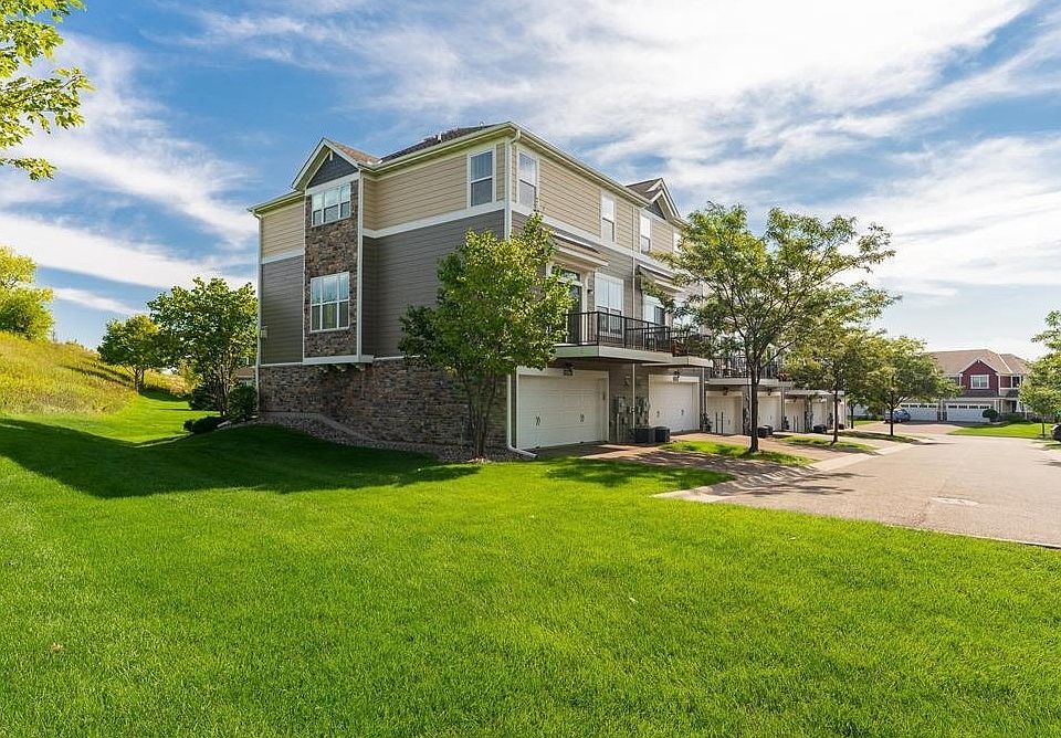 1st image of 11280 Sand Castle Dr #G