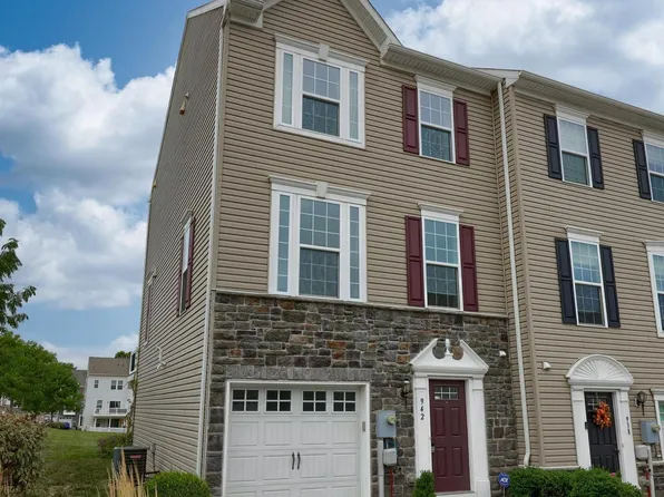 942 Brechin Ln, York, PA 17403