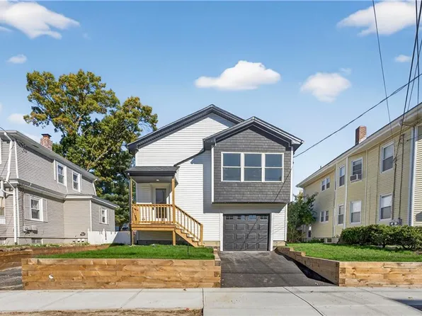 165 Rounds Ave, Providence, RI 02907