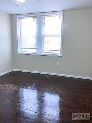 4716 Chestnut St #B — Photo 5