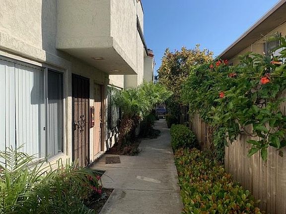 2nd image of 4846 Del Monte Ave
