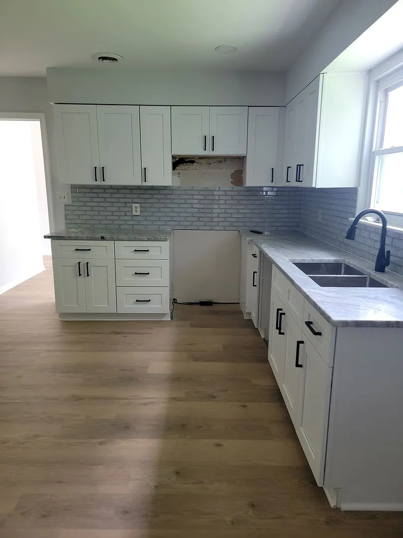 3BR 2BA Brick Ranch Pembroke Meadows — Photo 4