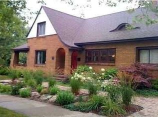 2110 Monroe Ave NW, Grand Rapids, MI 49505