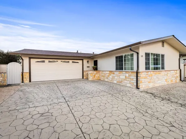 10 Westminster Ct, Seaside, CA 93955