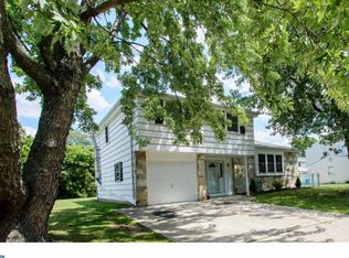 1631 Brookwood Dr, Bensalem, PA 19020