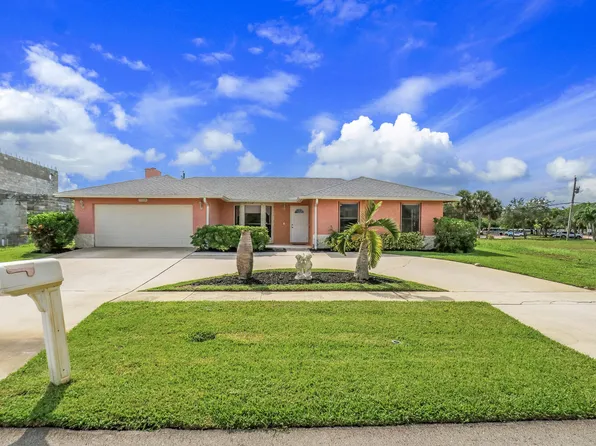 1334 N Mangonia Drive Drive, West Palm Beach, FL 33401