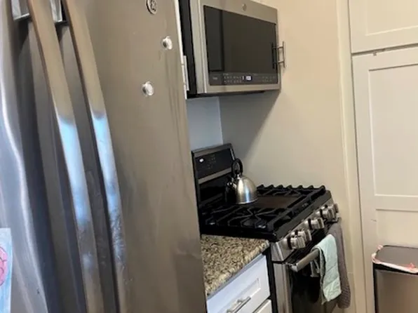 145 East 48th Street image 5 of 5