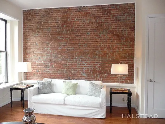 Rented by Halstead Real Estate | media 21