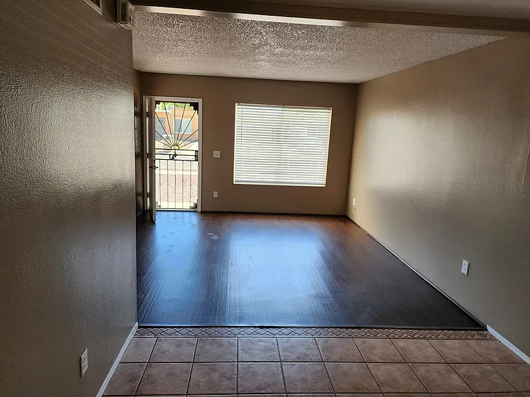 2410 S Rose Peak Dr — Photo 8