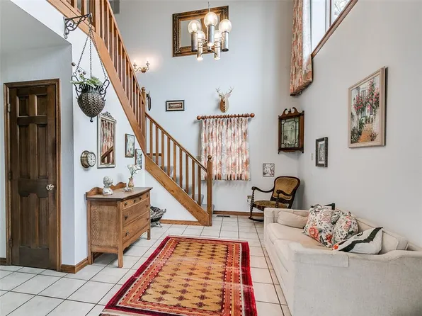 12800 Three Oaks Dr, Jones, OK 73049