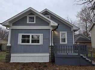2205 18th Ave, Rockford, IL 61104