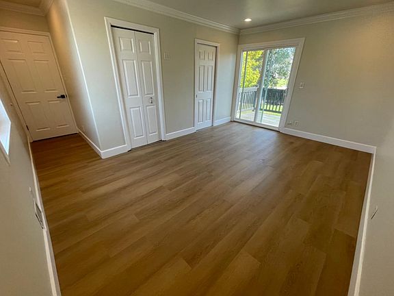 4th image of 74 Cedar Ln
