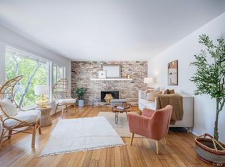 15 Oak Tree Ln, Fairfax, CA 94930
