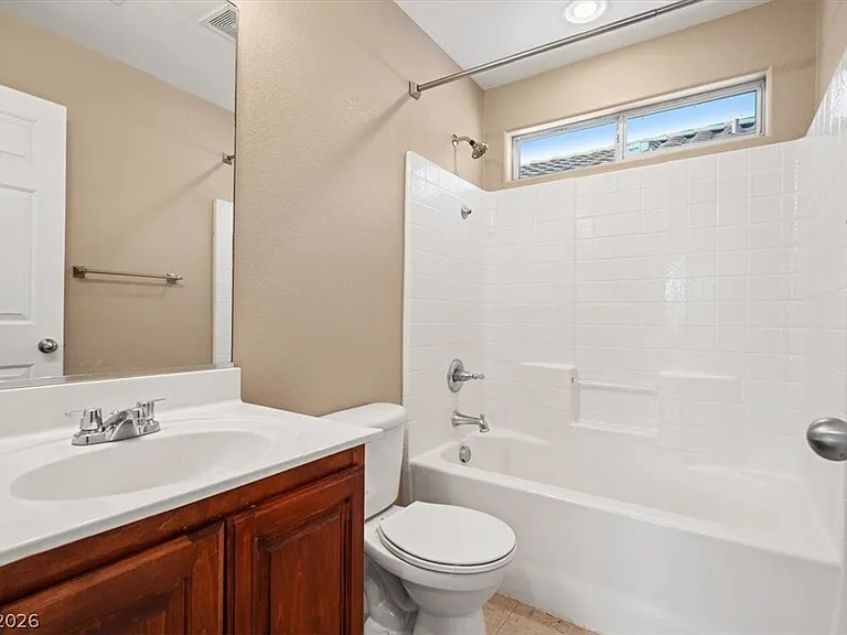 9520 Color Rock Ct — Photo 17