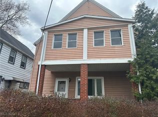 1906 Coltman Rd, Cleveland, OH 44106