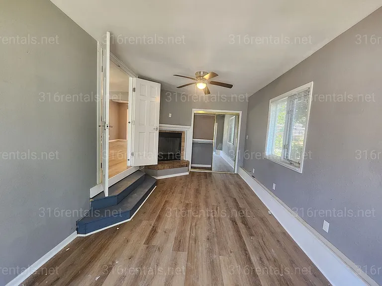1043 N Dellrose Ave — Photo 5