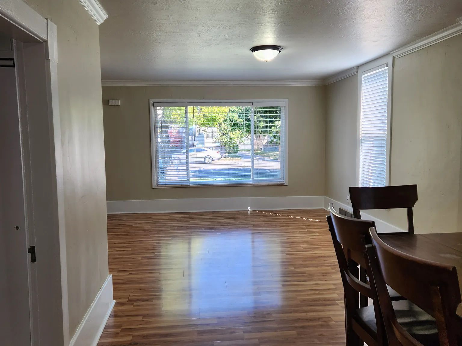 5 bed, 2100 sqft, $2,150 — Photo 4