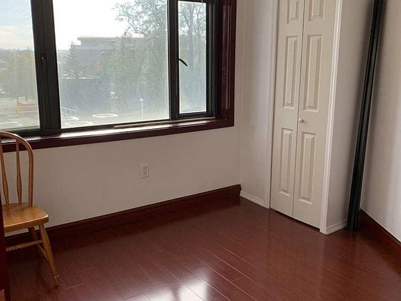 4th image of 13229 Blossom Ave APT 3F