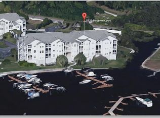 5722 Biscayne Ct APT 101, New Port Richey, FL 34652