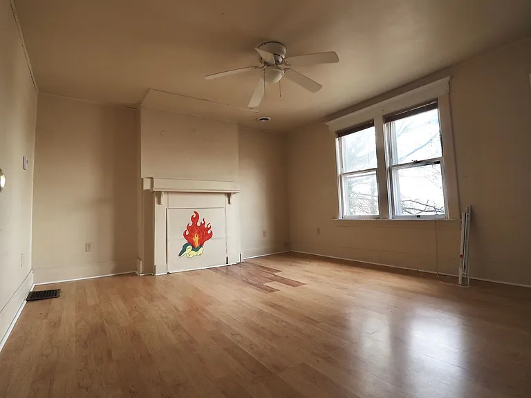 512 Pearl Ave — Photo 9