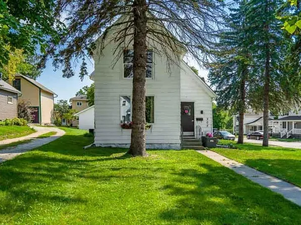 305 East Milwaukee Street, Whitewater, WI 53190