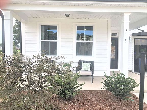 2nd image of 1120 Garrow Dr
