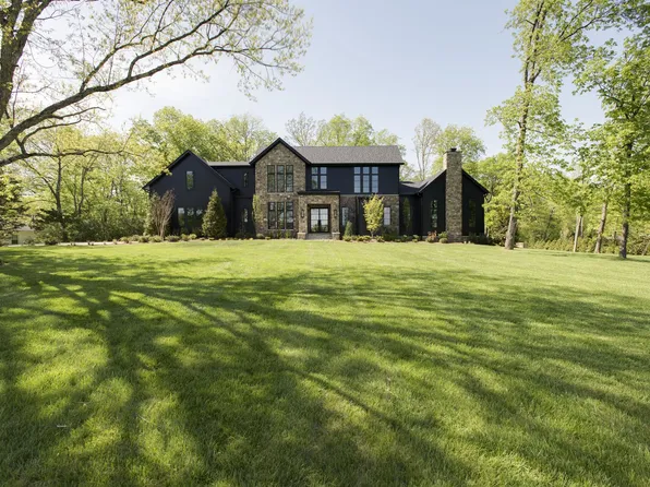 6212 Hickory Valley Rd, Nashville, TN 37205