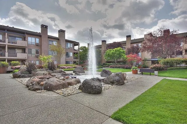 39109 Guardino Dr #126 — Photo 3