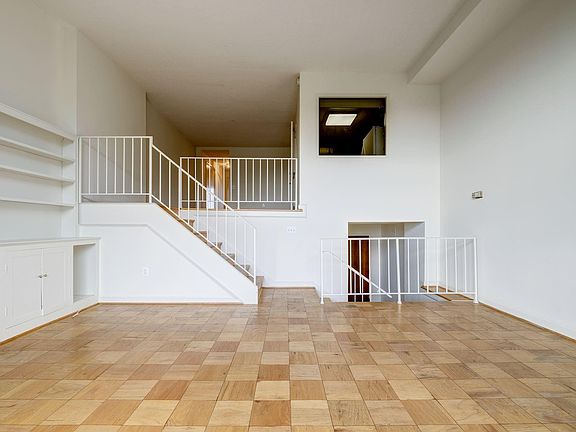 4th image of 3100 New Mexico Ave NW #535