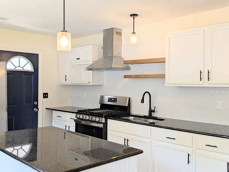 2369 Gurley Dr — Photo 6