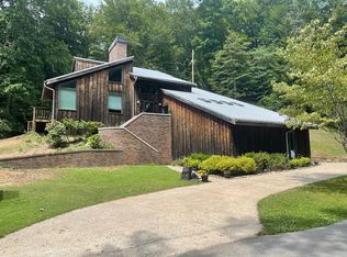 465 Snowden Branch Rd, Jackson, KY 41339