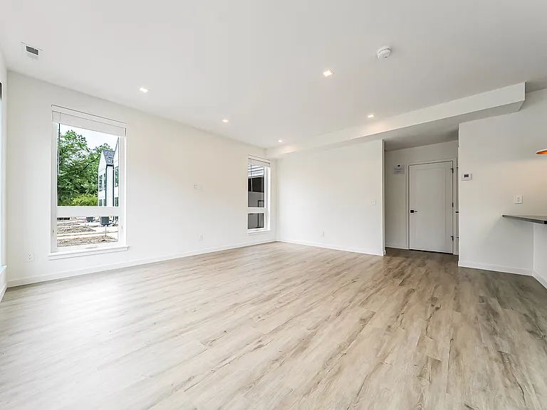 Spacious Townhome Living Room