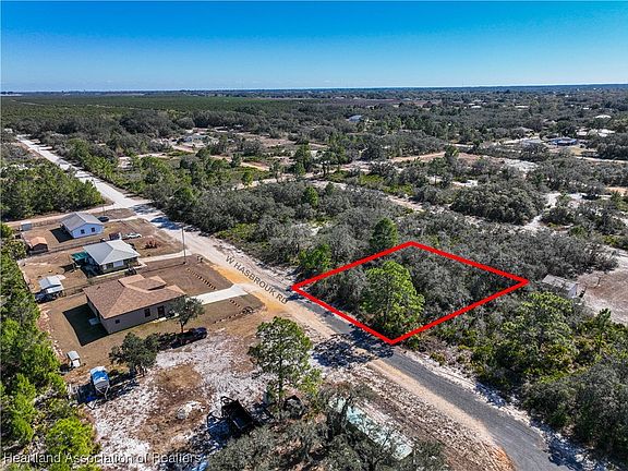 4th image of 2939 W Hasbrouck Rd