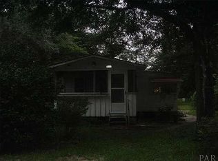 5111 Community Cir, Milton, FL 32583